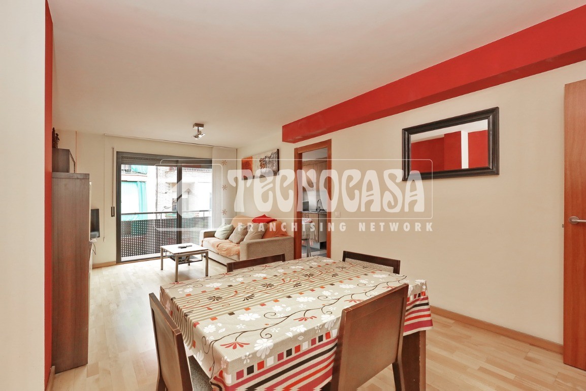 Piso en venta en Santa Coloma De Gramenet, 259.000 €, 109 ...