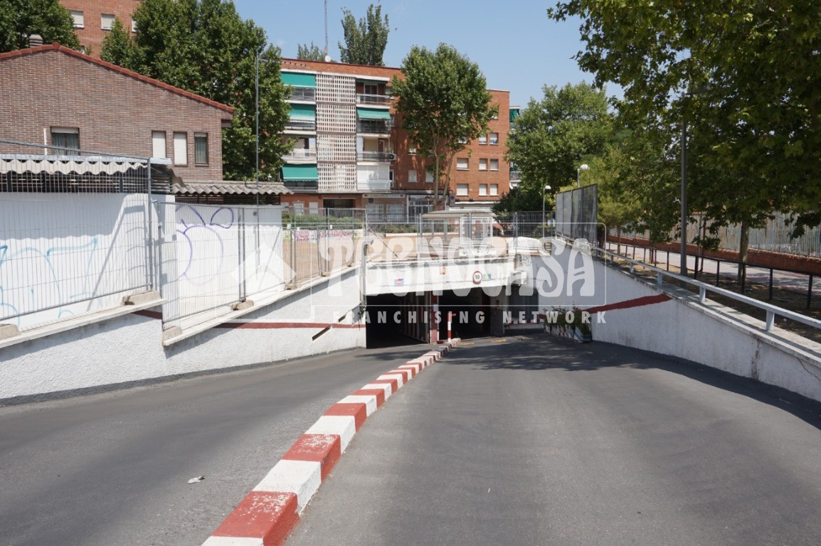 Plaza de garaje Calle Jacobinia, Madrid - Box/Plaza De Garaje en venta