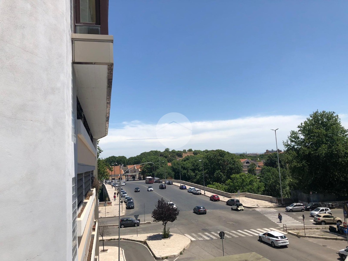 Porta portese immobiliare vendita roma