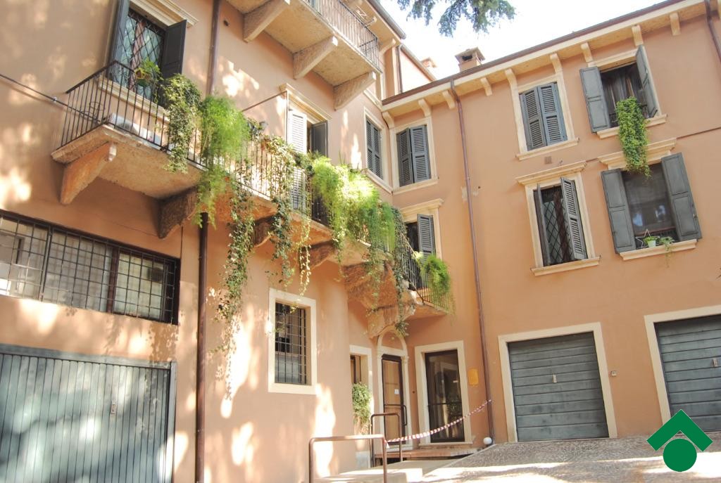 4 locali, Verona - Appartamenti in vendita rif. 21676309 ...