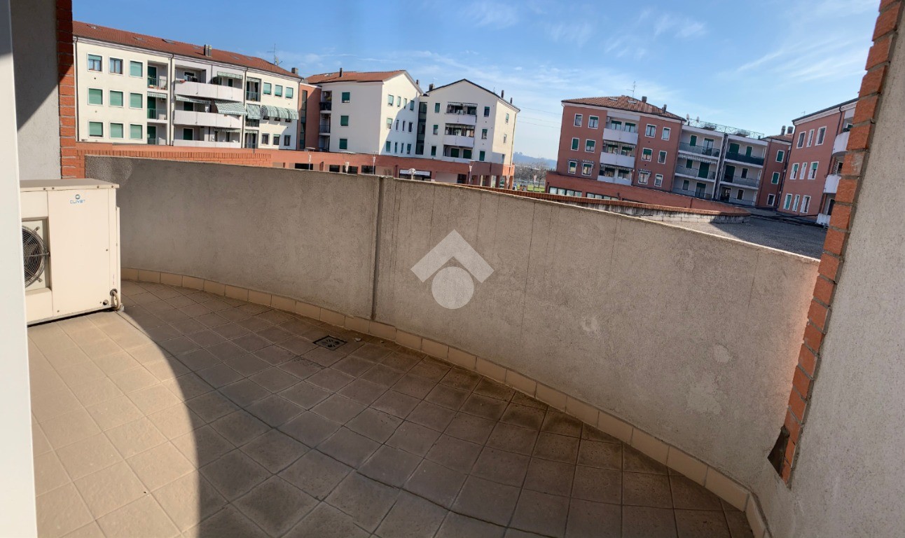 Tecnocasa san michele verona